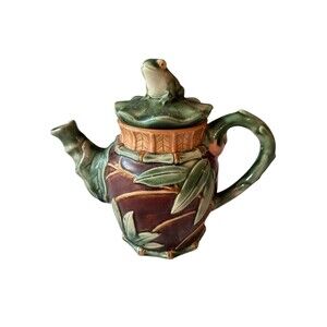 Whimsical Frog & Bamboo Ceramic Teapot - Cottagecore Nature Lovers Kettle